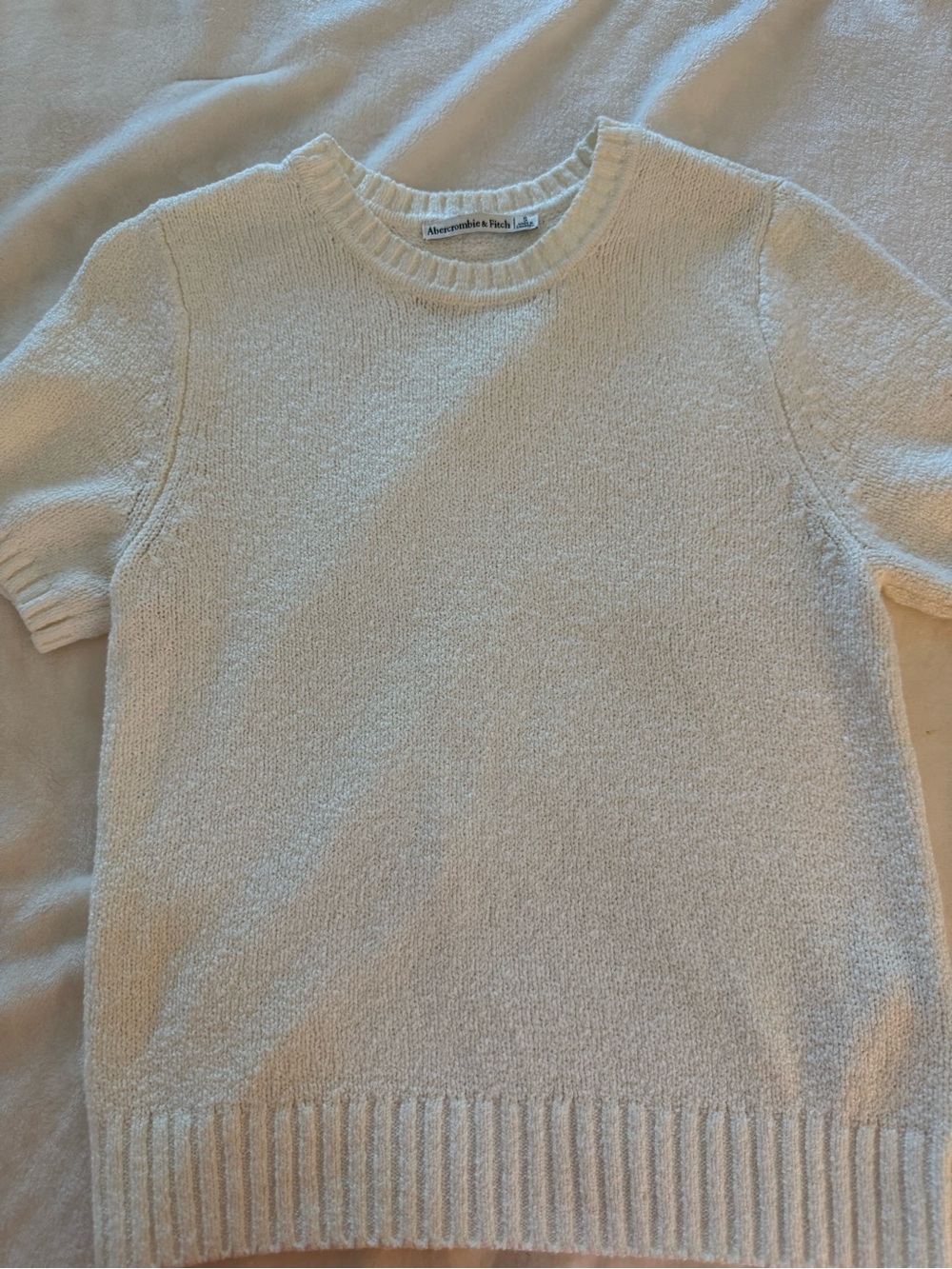 Abercrombie & Fitch Cream Short Sleeve Crewneck Sweater - Picture 2 of 3